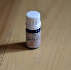 Red Myrtle Essential oil single